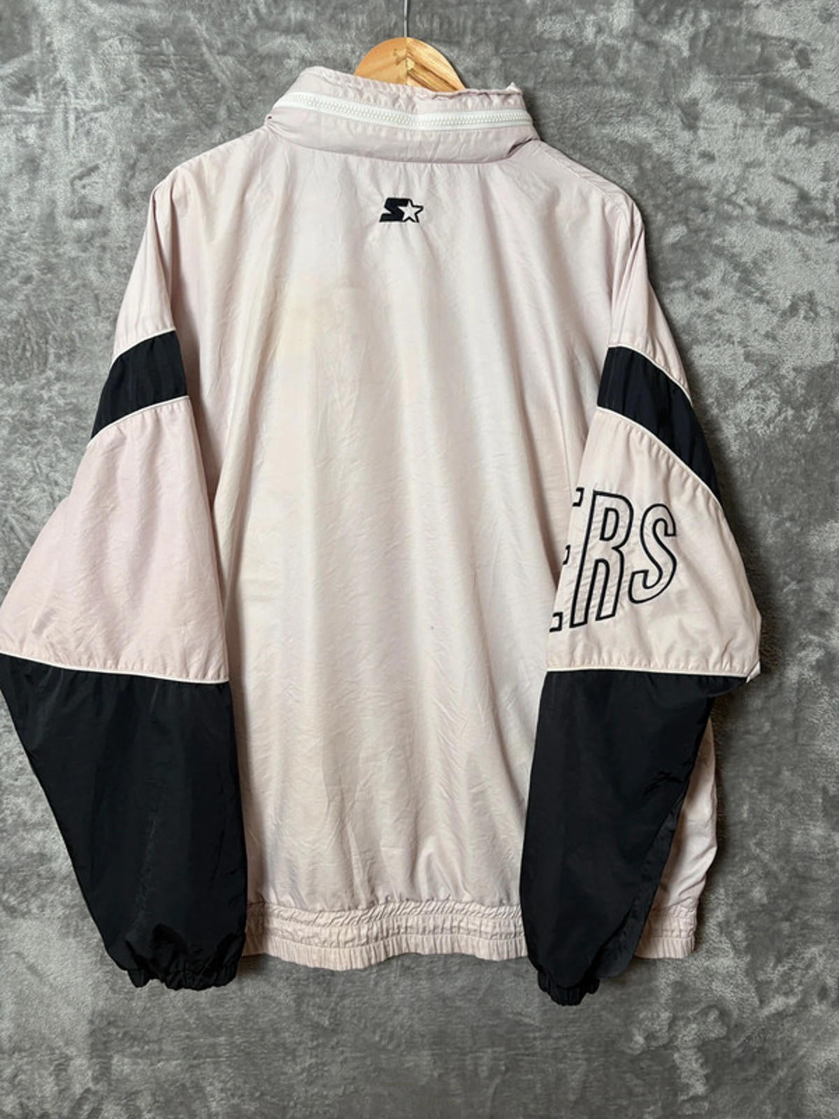 Starter NFL Raiders Jacket XXL Men’s Black & Grey Embroidered Windbreaker Hoodie
