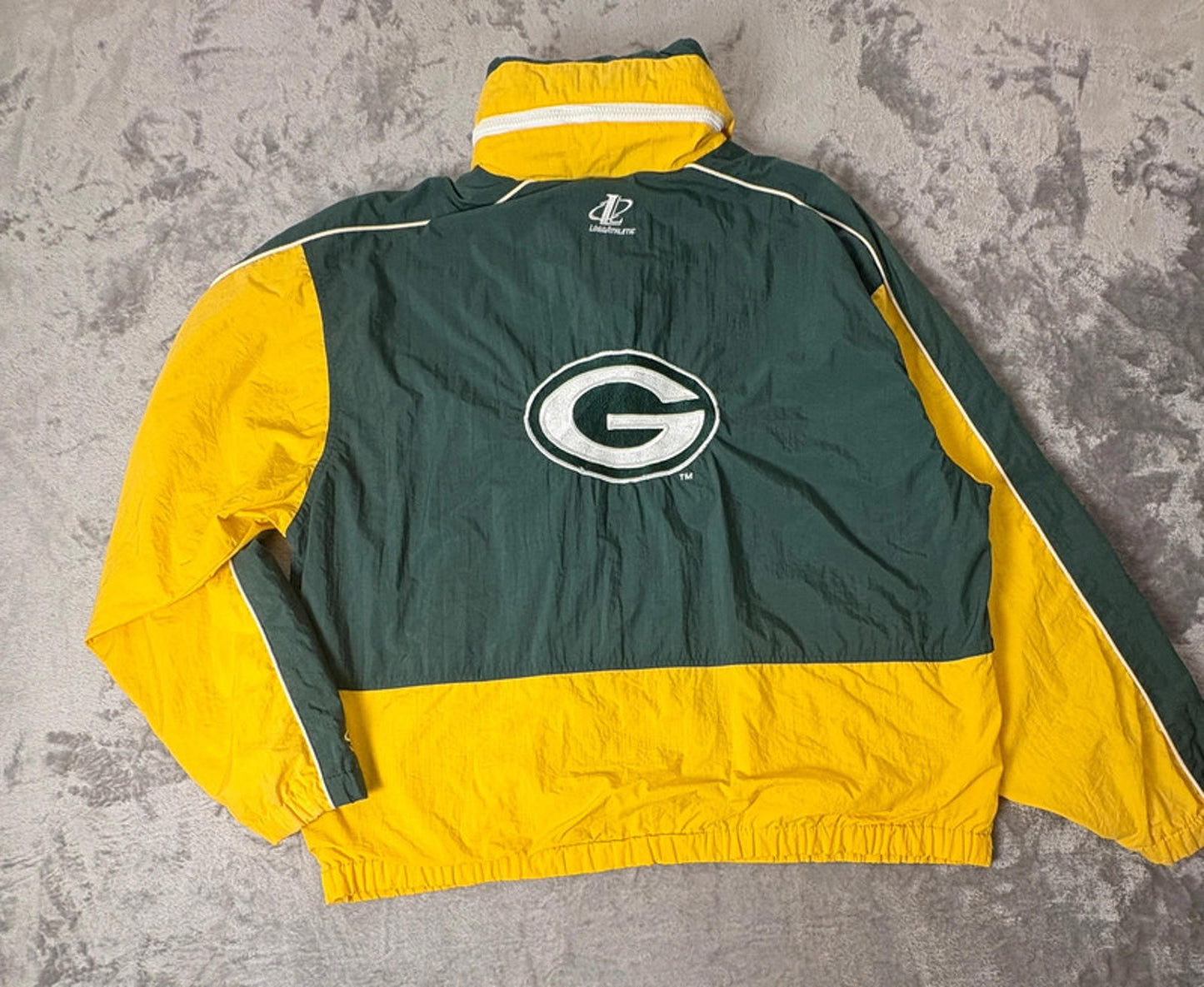 Vintage NFL Green Bay Packers Logo Athletic Hooded Windbreaker Jacket (L) 90s