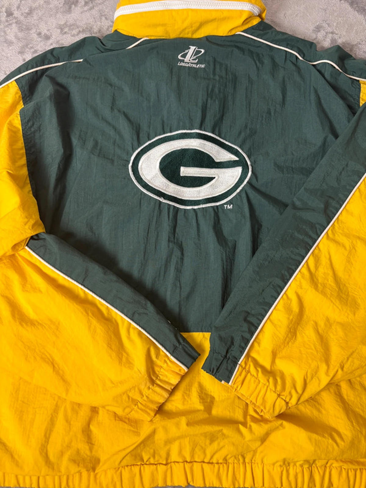 Vintage NFL Green Bay Packers Logo Athletic Hooded Windbreaker Jacket (L) 90s