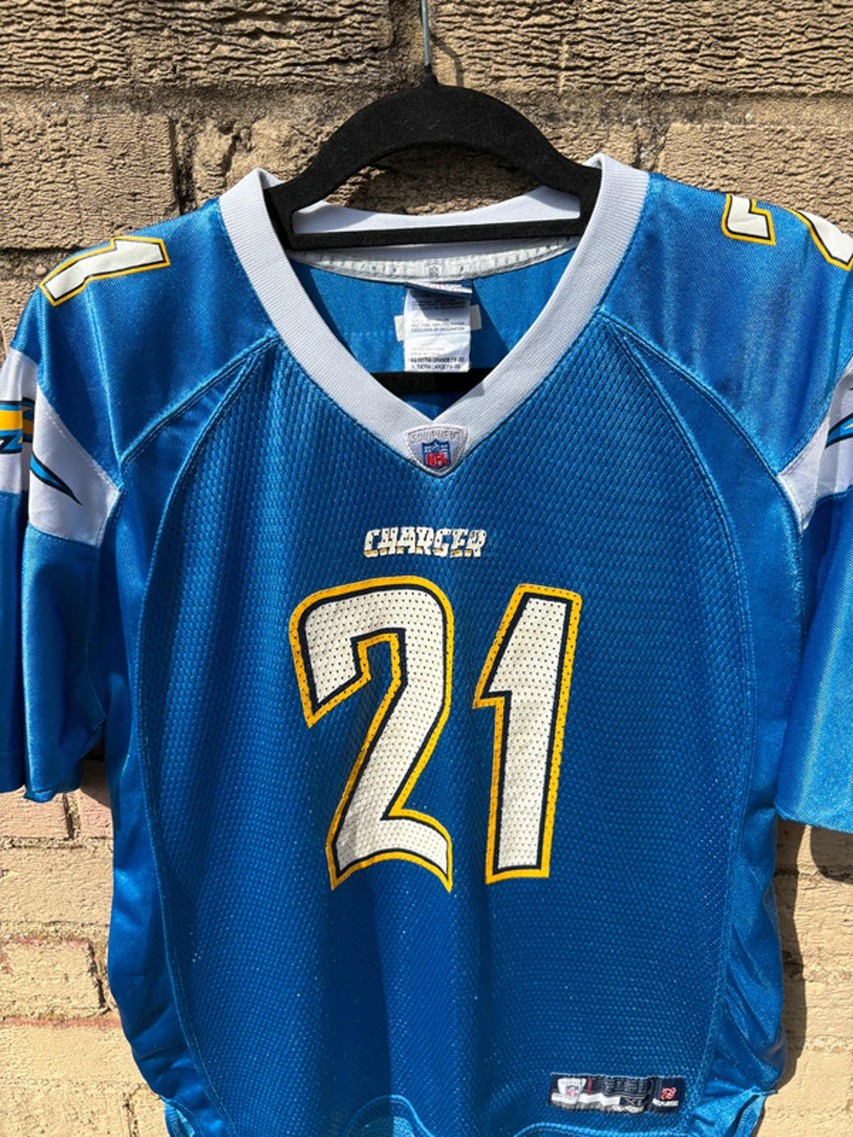 Vintage NFL Reebok LaDainian Tomlinson San Diego Chargers Jersey Youth XL (Fits S Adult)