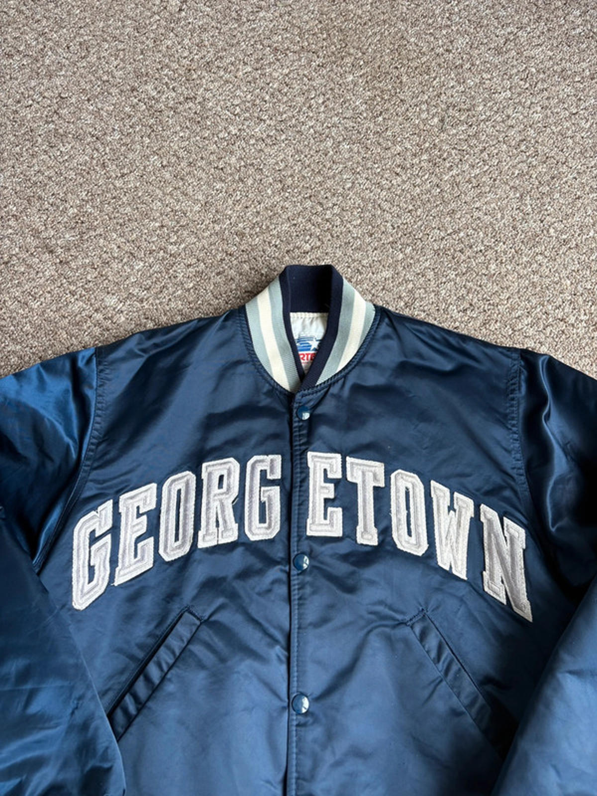 Starter Georgetown Hoyas Satin Varsity Jacket Vintage 80s Men’s (M) USA Made