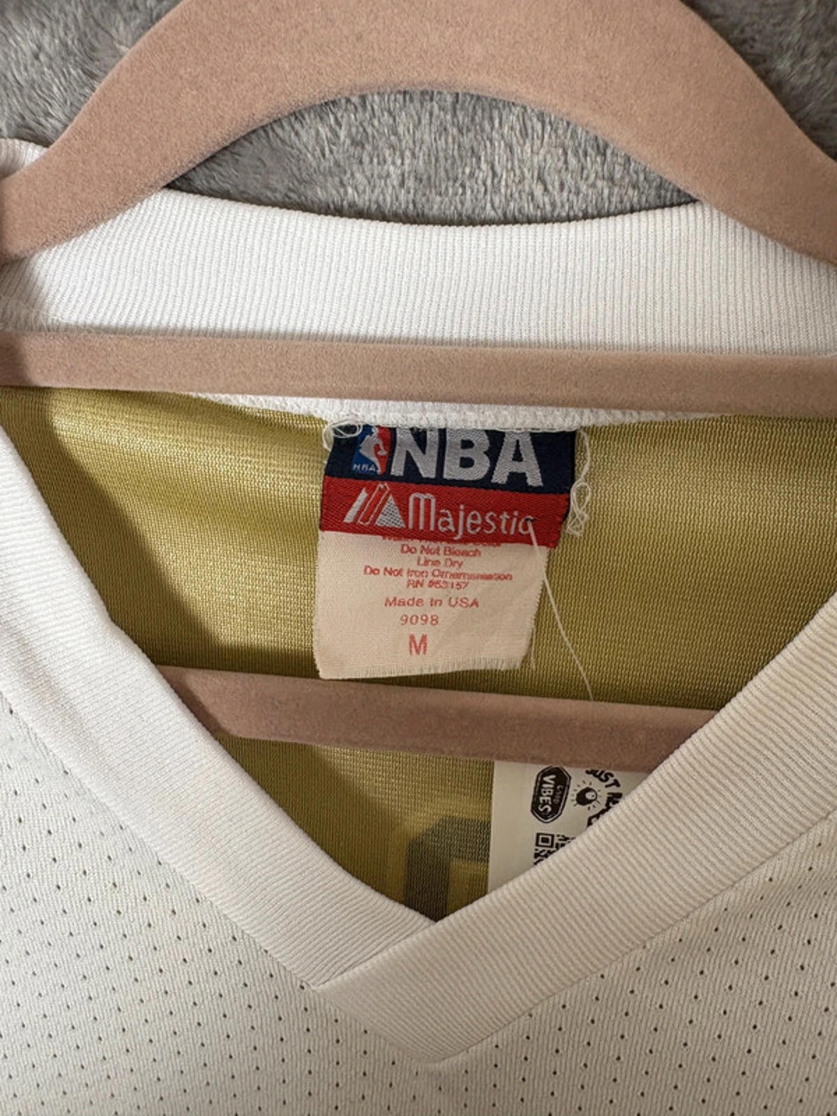 Vintage 2001 NBA Finals Allen Iverson Philadelphia 76ers Jersey (M) Majestic