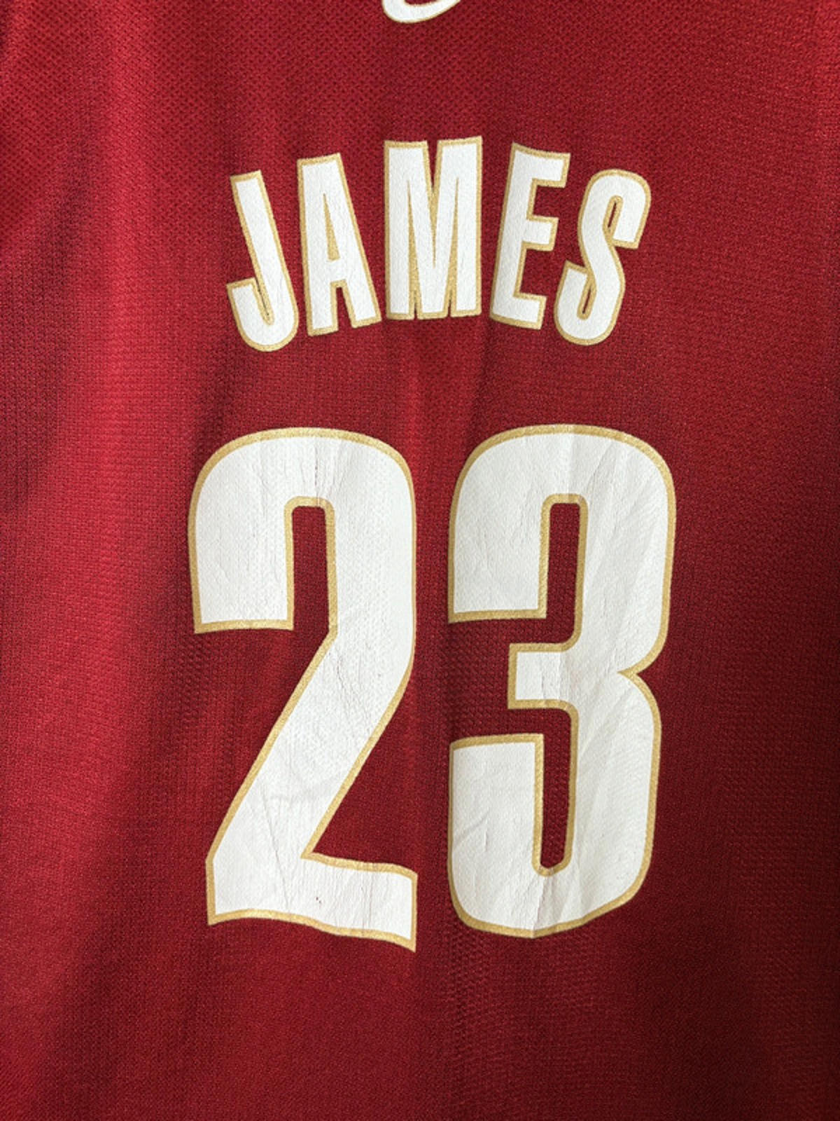 LeBron James 23 Cleveland Cavaliers NBA Reebok Swingman Jersey (L)Vintage 2000s