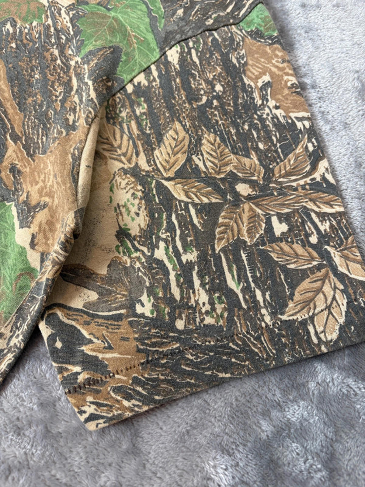 Vintage Realtree Camouflage Single Stitch T-Shirt (L) All Over Print