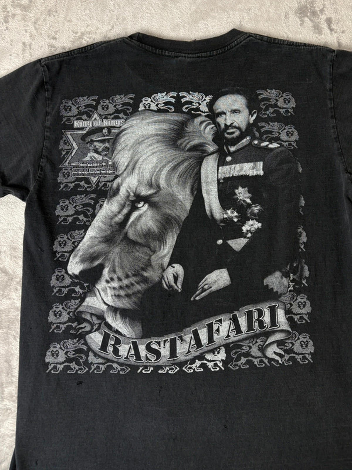 Vintage 2000s Rastafari T-Shirt Haile Selassie Lion of Judah Double Stitch Size L