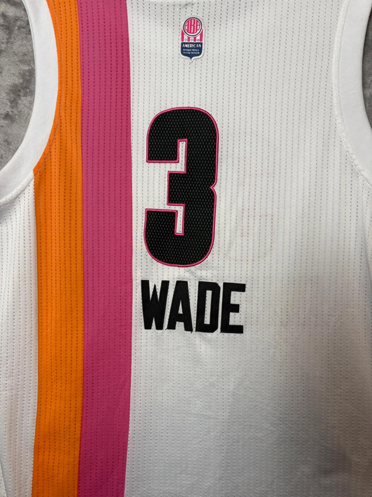 Vintage Adidas Dwyane Wade Miami Vice Jersey (48) Men’s – ABA Patch 2012
