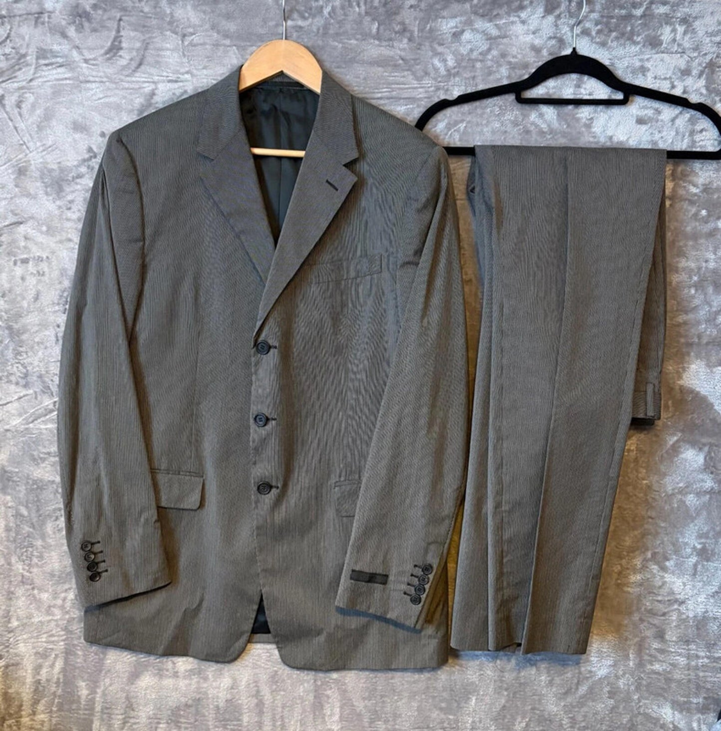 Prada Men’s Classic Suit Grey Size 54R UK 44R Wool Jacket & Trousers VG Conditio