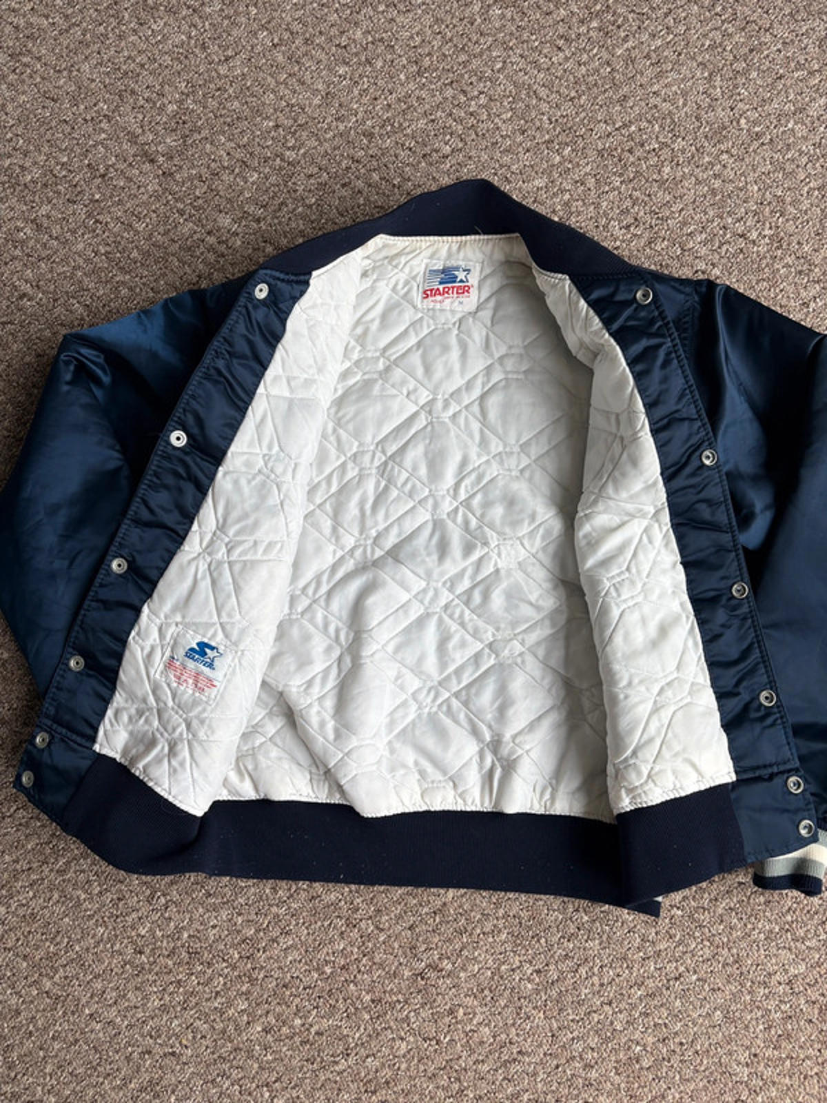 Starter Georgetown Hoyas Satin Varsity Jacket Vintage 80s Men’s (M) USA Made