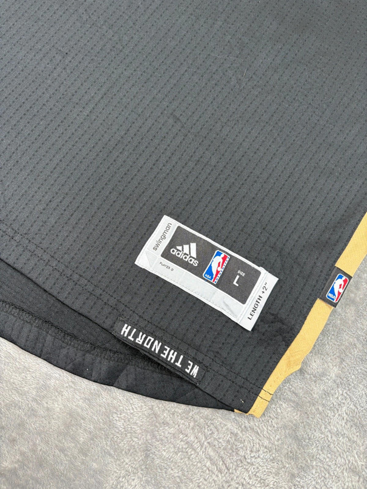 Adidas NBA Toronto Raptors DeRozan 10 Jersey Black/Gold Large Fits S/M