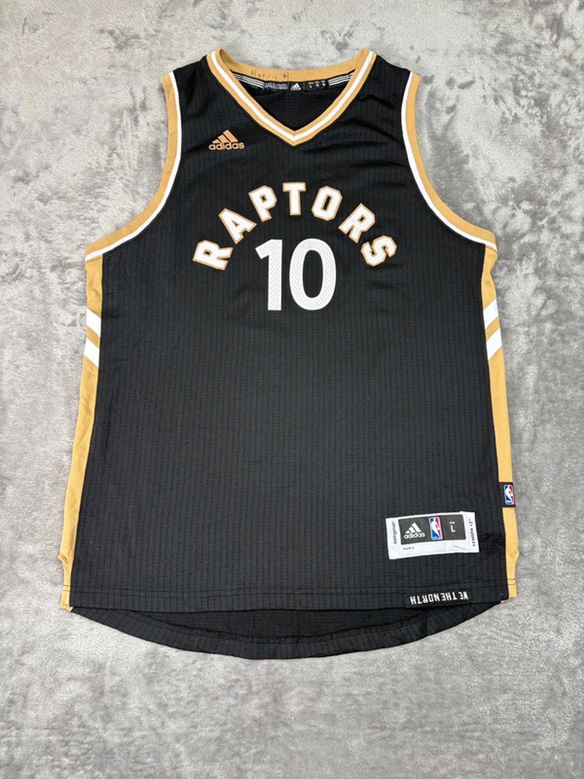 Adidas NBA Toronto Raptors DeRozan 10 Jersey Black/Gold Large Fits S/M