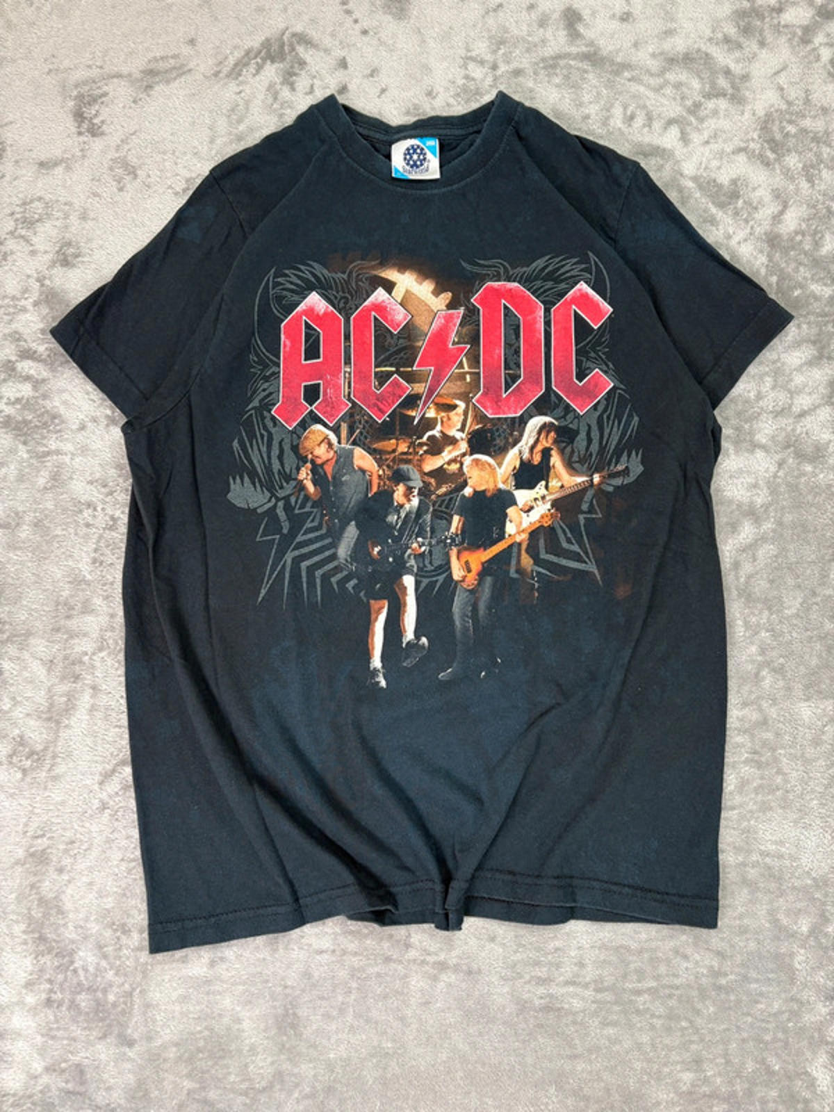 AC/DC Black Ice Tour 2010 Vintage Band T-Shirt Medium Starworld Tag